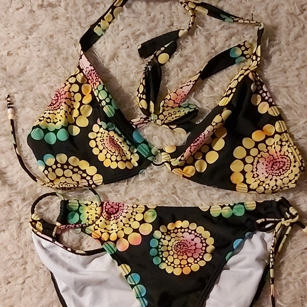 Aqua Funky Bikini Set 👙 - Picture 2 of 8